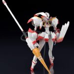 Descubre el apasionante mundo de Maqueta Moderoid Strelitzia 18cm.