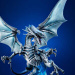 Descubre el apasionante mundo de Estatua Blue Eyes White Dragon.