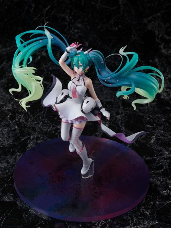 Descubre el apasionante mundo de Estatua Hatsune Miku Galaxy Live 2020.