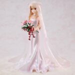Descubre el apasionante mundo de Estatua Illyasviel von Einzbern Wedding Dress.