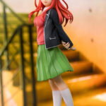 Descubre el apasionante mundo de Estatua Itsuki Nakano 22cm.