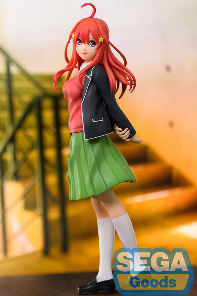 Descubre el apasionante mundo de Estatua Itsuki Nakano 22cm.