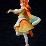 Descubre el apasionante mundo de Estatua Kanon Shibuya 24cm.