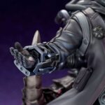 Descubre el apasionante mundo de Estatua Light Bondrewd 27cm.