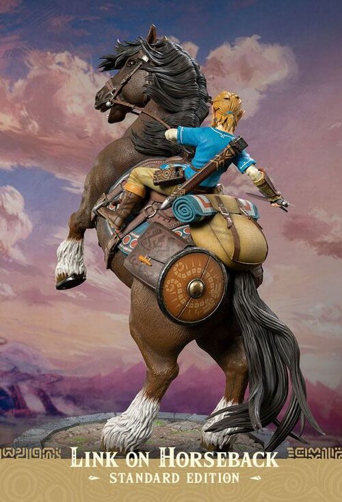 Descubre el apasionante mundo de Estatua Link on Horseback 56cm.