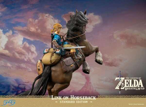 Descubre el apasionante mundo de Estatua Link on Horseback 56cm.