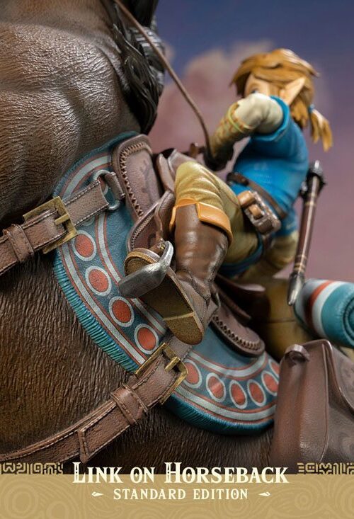 Descubre el apasionante mundo de Estatua Link on Horseback 56cm.