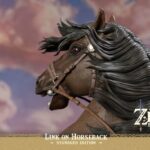 Descubre el apasionante mundo de Estatua Link on Horseback 56cm.
