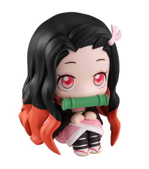 Descubre el apasionante mundo de Estatua Look Up Nezuko Kamado.