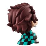 Descubre el apasionante mundo de Estatua Look Up Tanjiro Kamado.