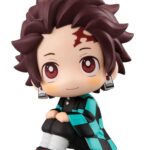 Descubre el apasionante mundo de Estatua Look Up Tanjiro Kamado.