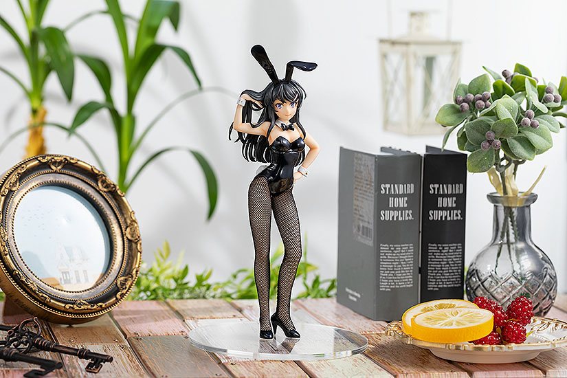 Descubre el apasionante mundo de Estatua Mai Sakurajima Bunny.