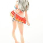 Descubre el apasionante mundo de Estatua Mirajane Strauss Swimwear Orange.