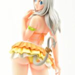 Descubre el apasionante mundo de Estatua Mirajane Strauss Swimwear Yellow.