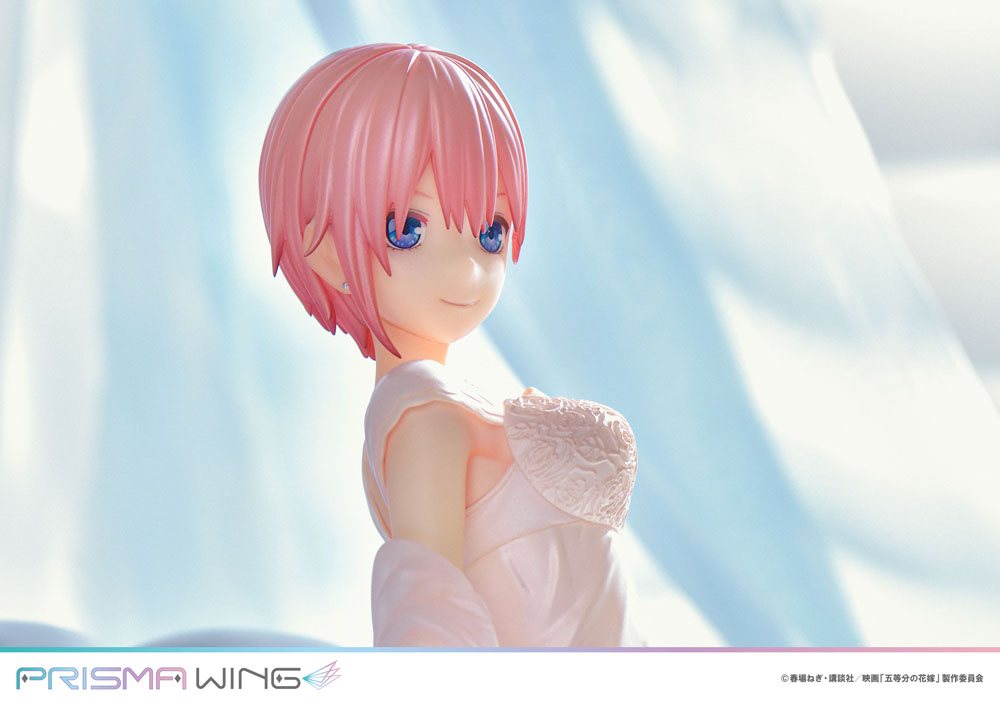 Descubre el apasionante mundo de Estatua Prisma Wing Ichika Nakano.