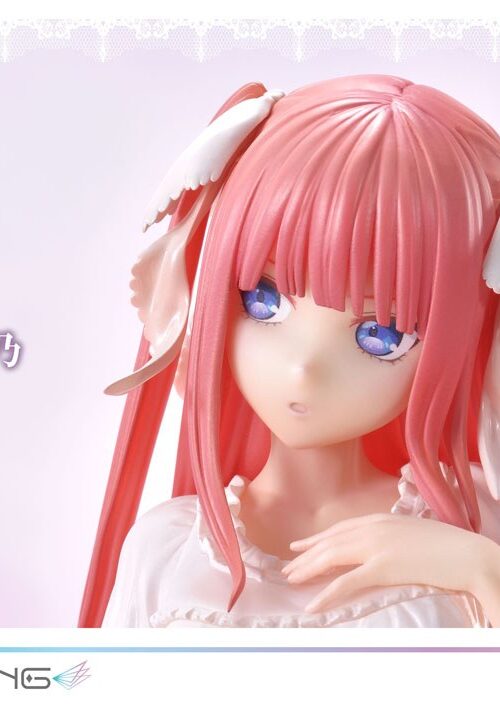Descubre el apasionante mundo de Estatua Prisma Wing Nino Nakano.