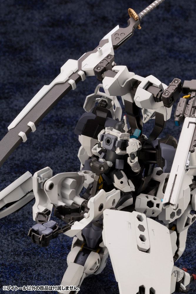 Descubre el apasionante mundo de Maqueta V-Thor Bonus Edition.