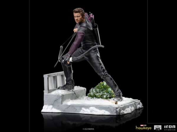 Descubre el apasionante mundo de Estatua BDS Art Scale Clint Barton.