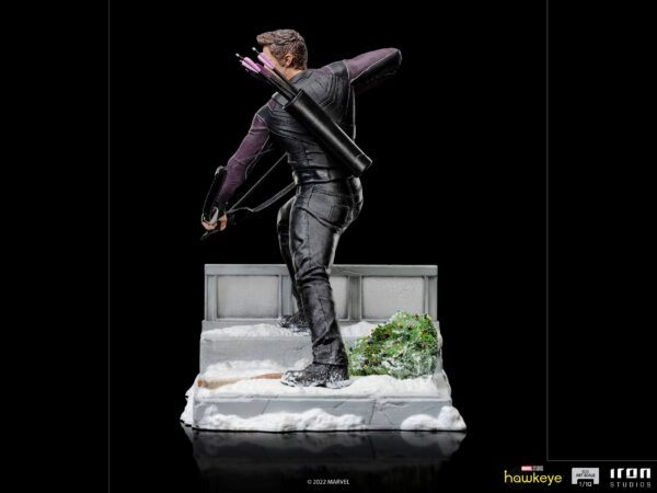 Descubre el apasionante mundo de Estatua BDS Art Scale Clint Barton.