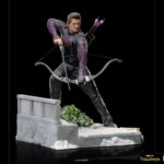 Descubre el apasionante mundo de Estatua BDS Art Scale Clint Barton.