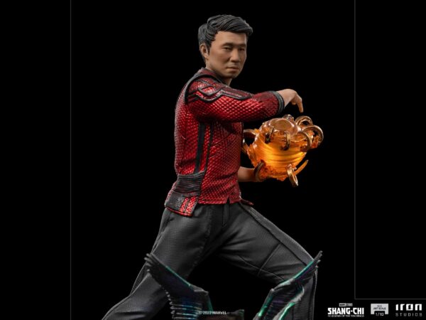 Descubre el apasionante mundo de Estatua BDS Art Shang-Chi and Morris.