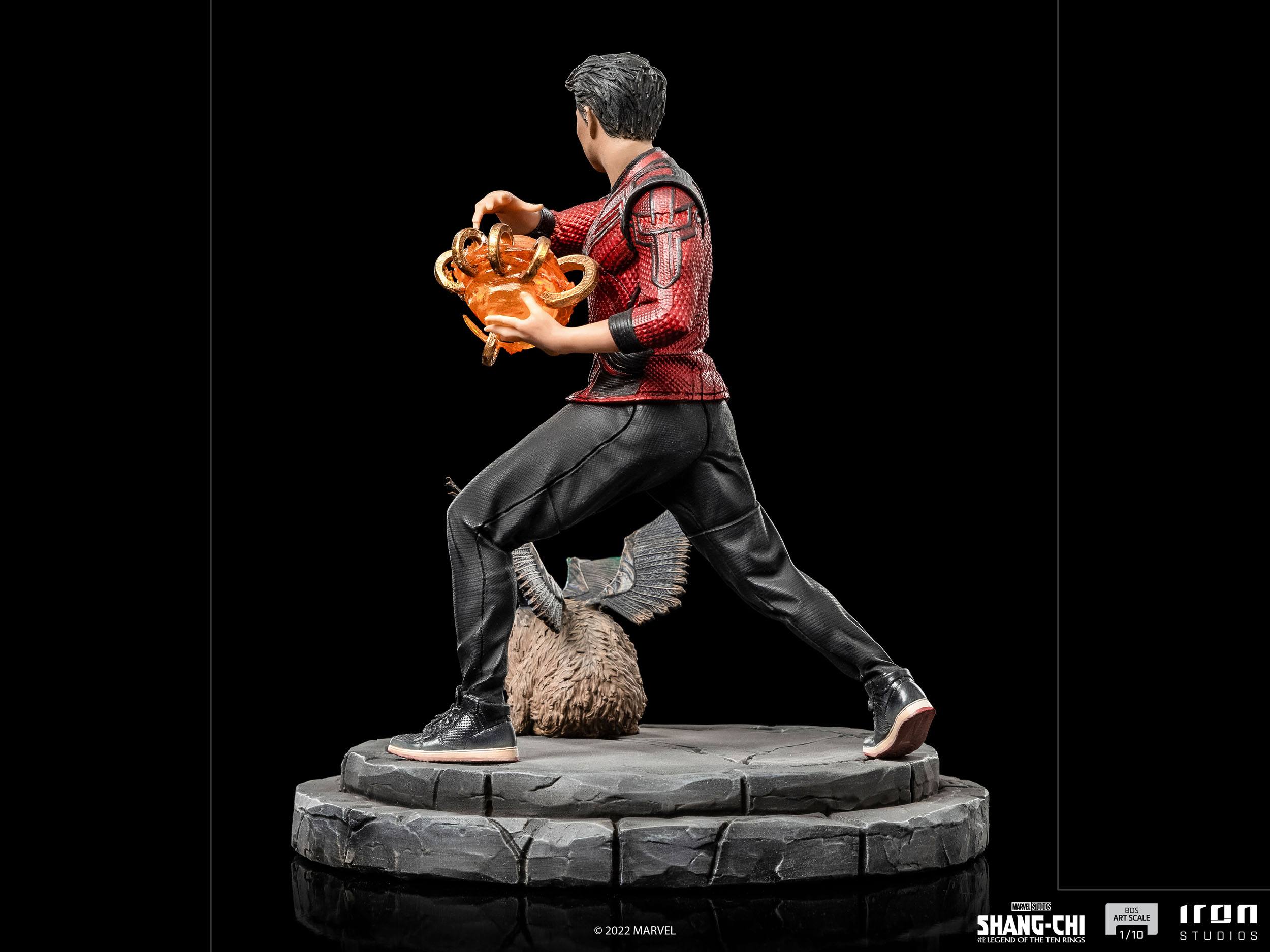 Descubre el apasionante mundo de Estatua BDS Art Shang-Chi and Morris.