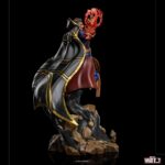 Descubre el apasionante mundo de Estatua Deluxe Art Scale Strange Supreme.