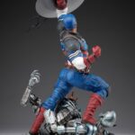 Descubre el apasionante mundo de Estatua Future Revolution Captain America.