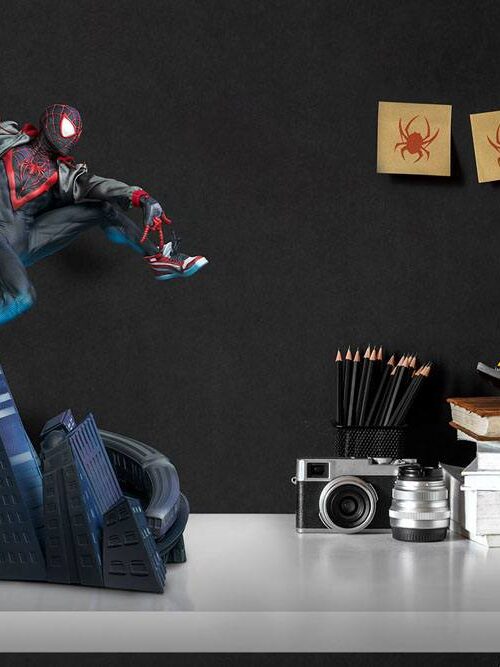 Estatua Marvel Premium Format Miles » Tu Tienda Anime Descubre el apasionante mundo de Estatua Marvel Premium Format Miles.