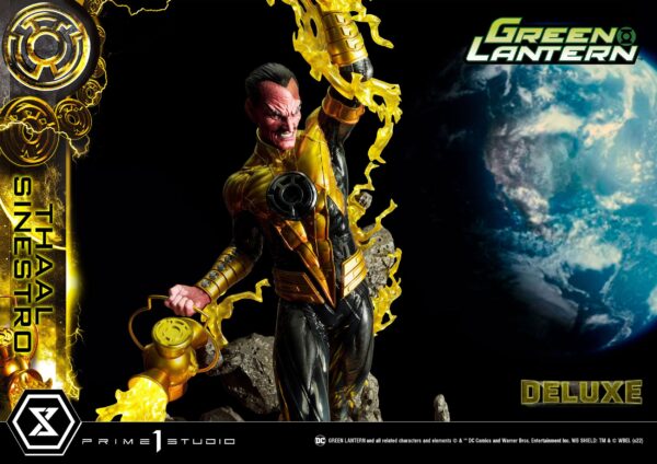 Descubre el apasionante mundo de Estatua Thaal Sinestro Deluxe Version.