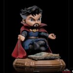 Descubre el apasionante mundo de Minifigura Mini Co Stephen Strange.