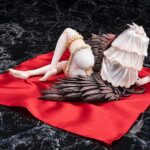 Descubre el apasionante mundo de Estatua Albedo Bride 9cm.