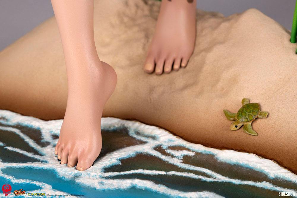 Descubre el apasionante mundo de Estatua Cammy Player 2 44cm.