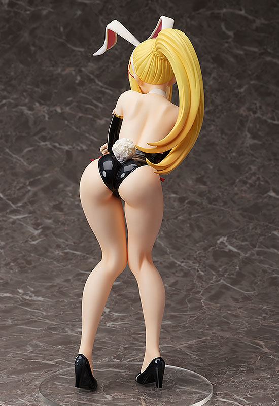 Descubre el apasionante mundo de Estatua Darkness Bare Leg Bunny.