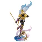 Descubre el apasionante mundo de Estatua Digimon Sakuyamon 28cm.