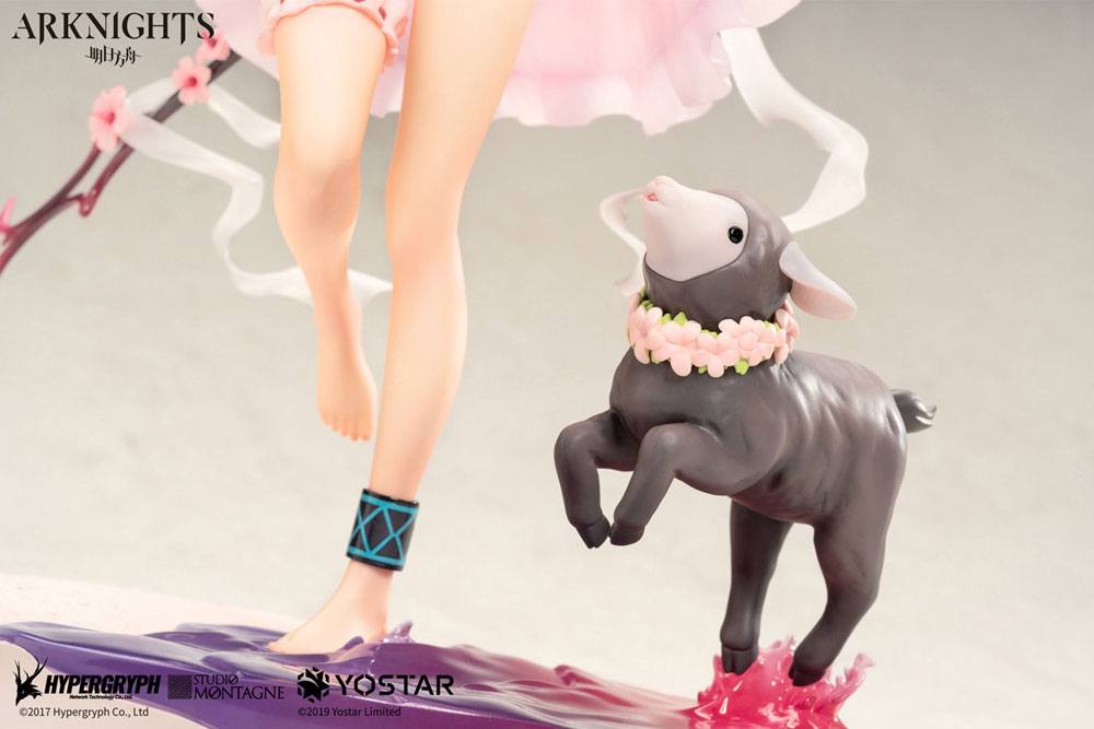 Descubre el apasionante mundo de Estatua Eyjafjalla Summer Flower.