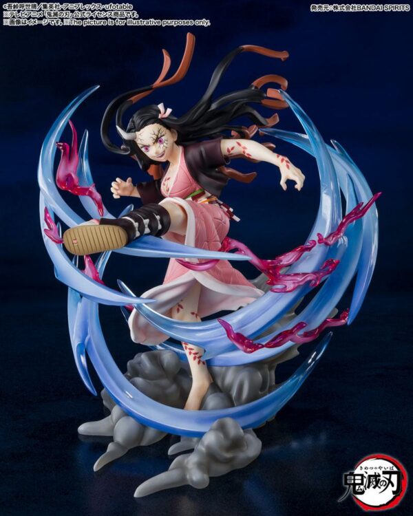 Descubre el apasionante mundo de Estatua FiguartsZERO Nezuko Kamado 20cm.