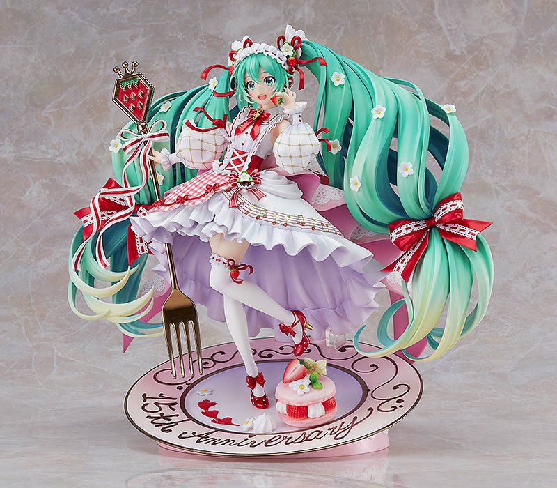 Descubre el apasionante mundo de Estatua Hatsune Miku 15th Anniversary.