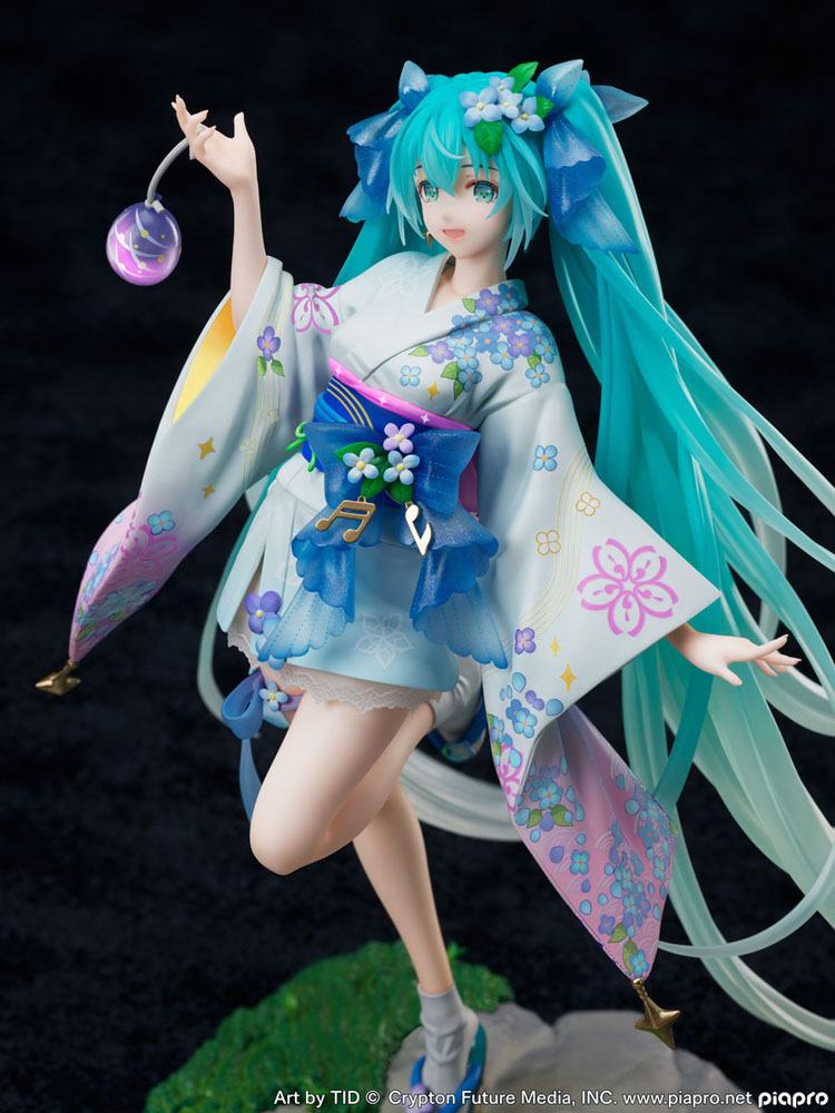 Descubre el apasionante mundo de Estatua Hatsune Miku Summer Fireworks.