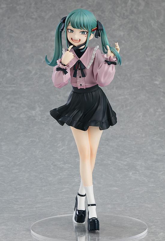 Descubre el apasionante mundo de Estatua Hatsune Miku The Vampire.
