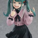 Descubre el apasionante mundo de Estatua Hatsune Miku The Vampire.