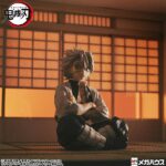 Descubre el apasionante mundo de Estatua Kimetsu No Yaiba Shinazugawa-san 9cm.