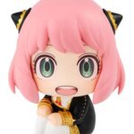 Descubre el apasionante mundo de Estatua Look Up Anya Forger 11cm.