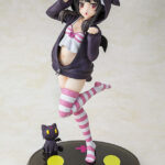 Descubre el apasionante mundo de Estatua Megumin Hoodie Look Chomusuke.