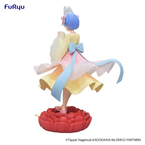 Descubre el apasionante mundo de Estatua Rem Little Rabbit Girl.