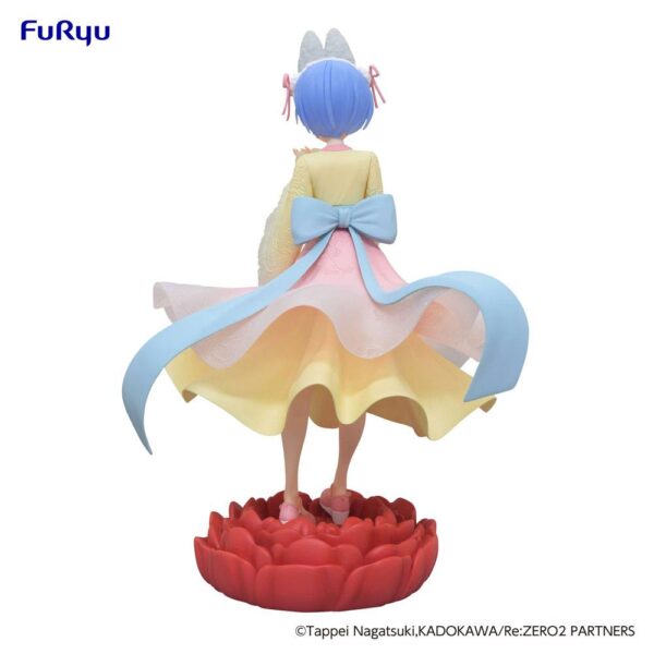 Descubre el apasionante mundo de Estatua Rem Little Rabbit Girl.