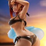 Descubre el apasionante mundo de Estatua Ryza Black Swimwear Tanned.