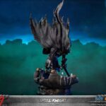 Descubre el apasionante mundo de Estatua Skull Knight 81cm.