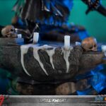 Descubre el apasionante mundo de Estatua Skull Knight 81cm.