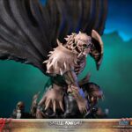 Descubre el apasionante mundo de Estatua Skull Knight White Bone Variant.